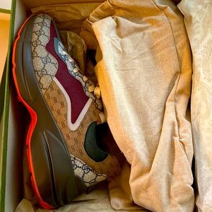 Gucci shoes size 12/5